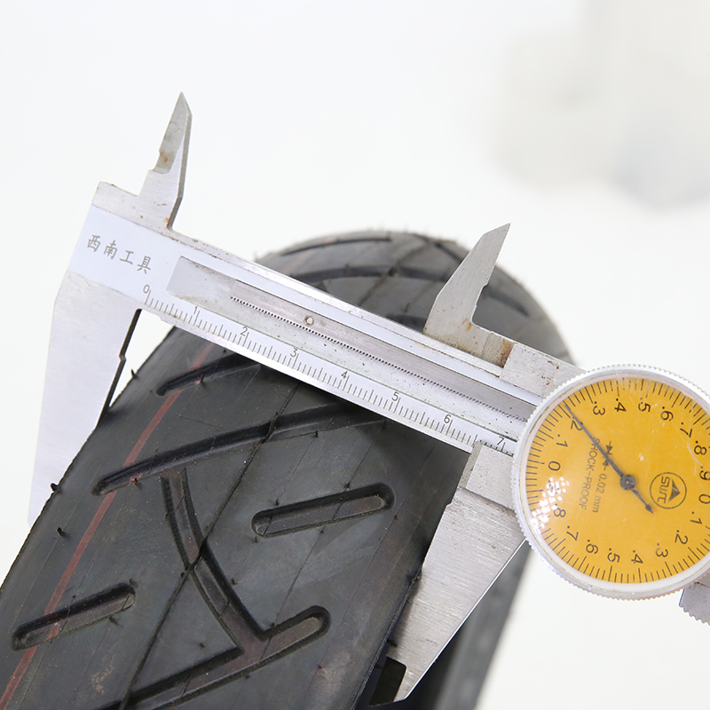 O pneu a vácuo 10X2.50 é adequ - Scooter Tire avaliação e preço